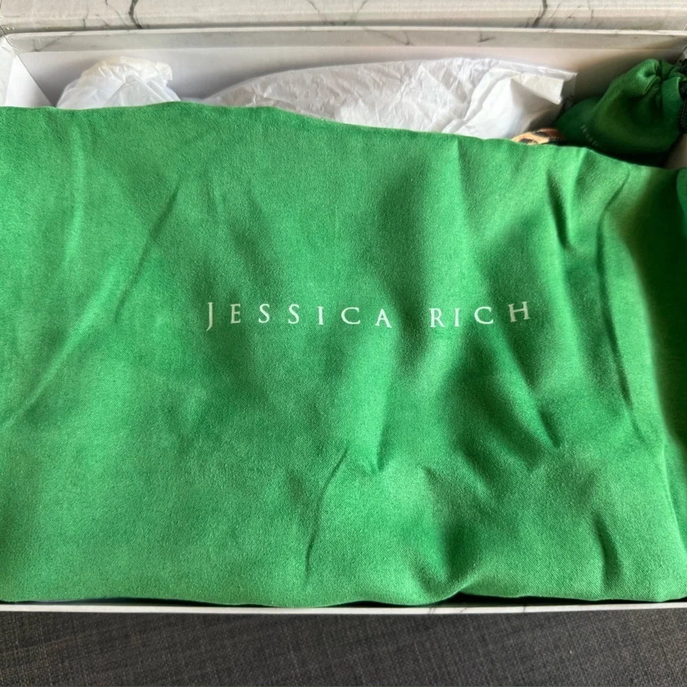 NWT Jessica Rich Leopard Print Platform Heels